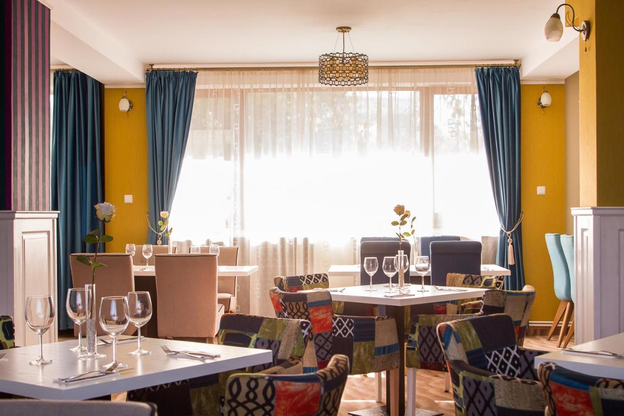 Hotel Bordeaux Galati  Ngoại thất bức ảnh