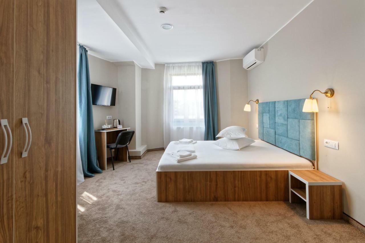 Hotel Bordeaux Galati  Ngoại thất bức ảnh